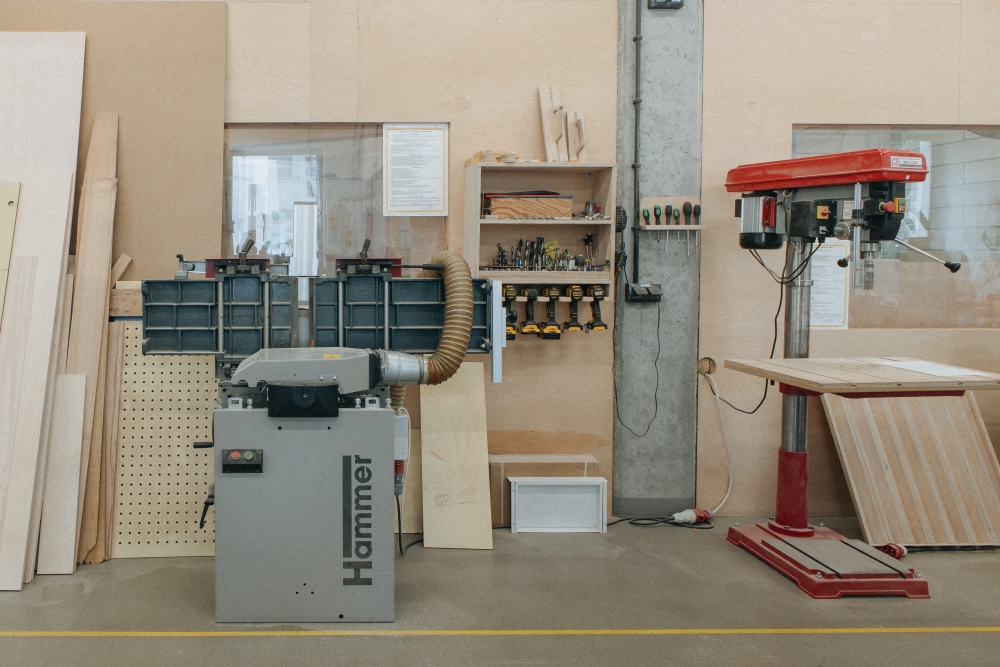 Machines in the woodworking workshop.