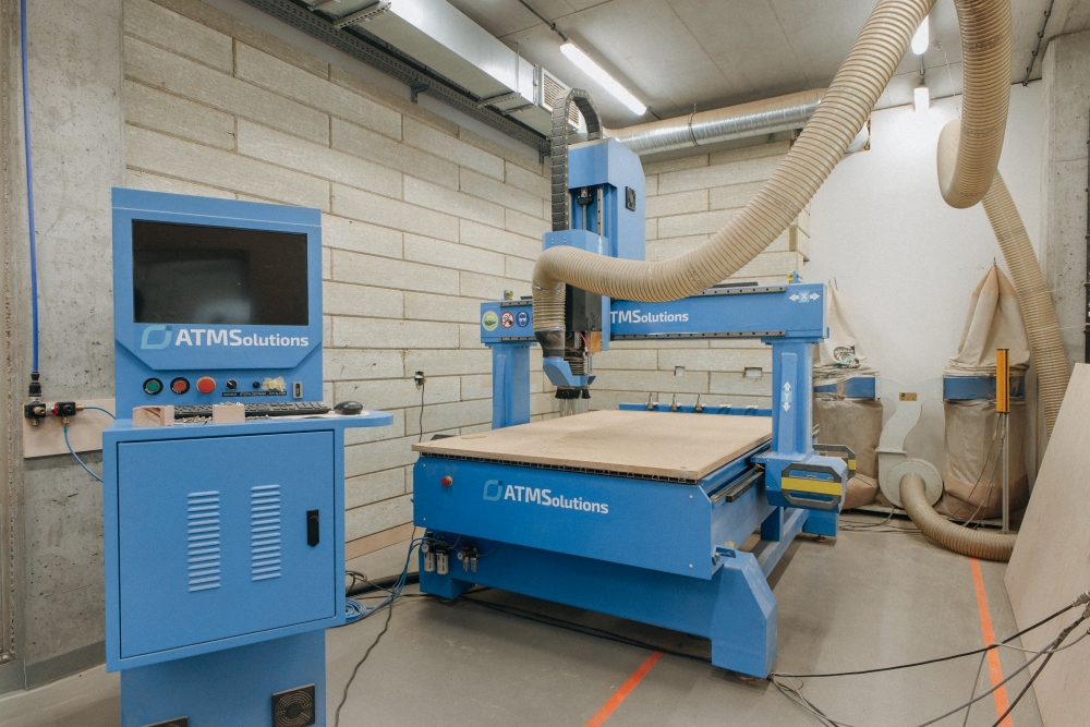 Machines in the woodworking workshop.