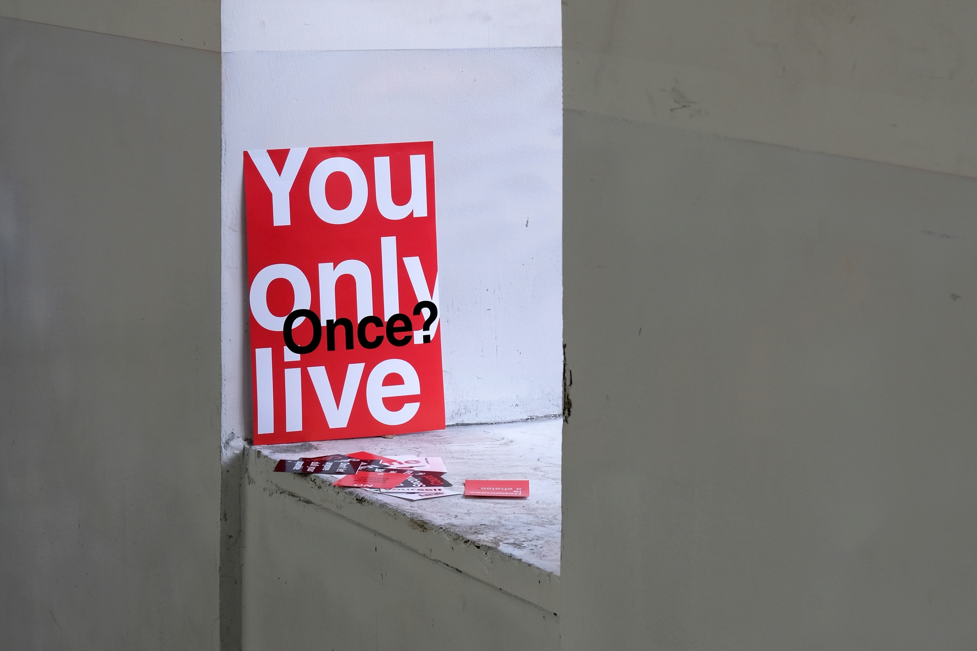 A poster designed by Oriana Iżycka with the words